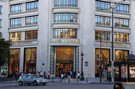 louis vuitton malletier paris|Louis Vuitton Paris locations.